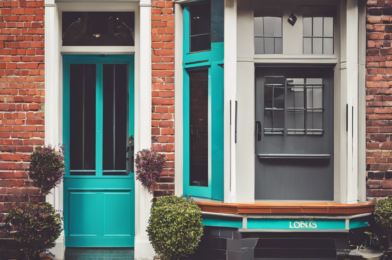 Buying vs Renting: Which is Right for You?